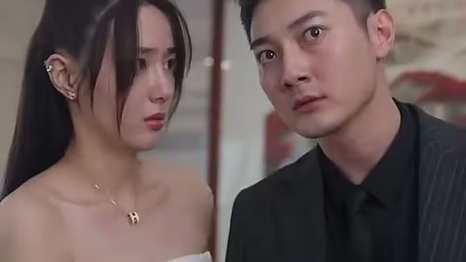 退婚后，她被財(cái)閥大佬嬌養(yǎng)了(全集)