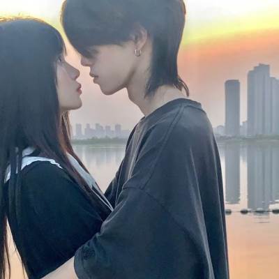 退婚后，真千金她驚爆全球(全集)